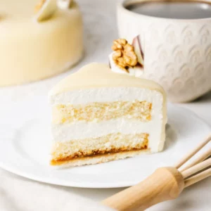 Nuss-Sahne-Torte